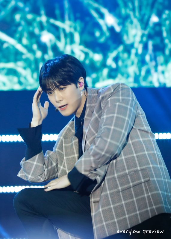 EFpRxRyU4AYHOKq.jpg